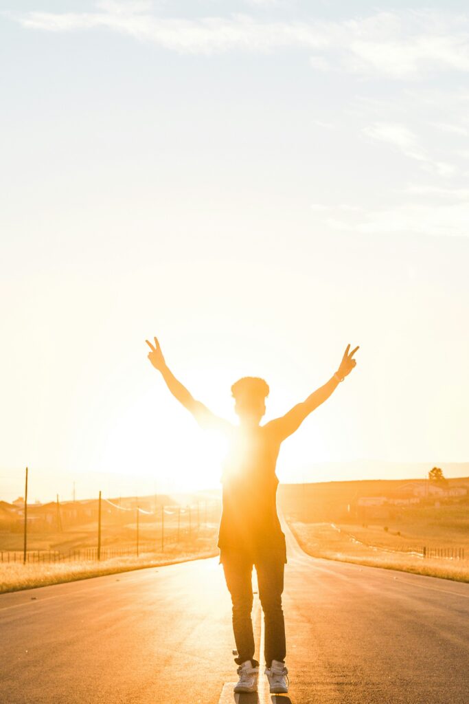 Struggling to start meaningful conversations about mental health with your teen? Our tips on how to make mental health talks with your teen natural and effective will help you break through the silence.